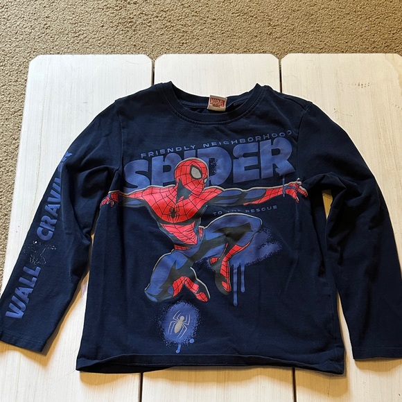 Marvel Other - Marvel Spiderman Long Sleeve Tee